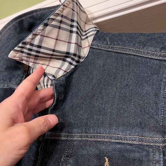 EEUC Women's Burberry London Zip Front Dark Denim Jacket w/ Plaid USA Size 4 - Picture 2 of 8